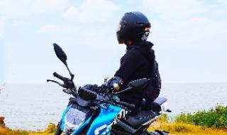 骑上我心爱的小摩托 骑上我心爱的小摩托