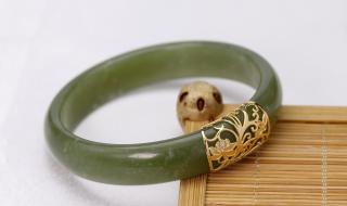 玉镯子裂缝怎么修补 玉镯子裂缝怎么修补